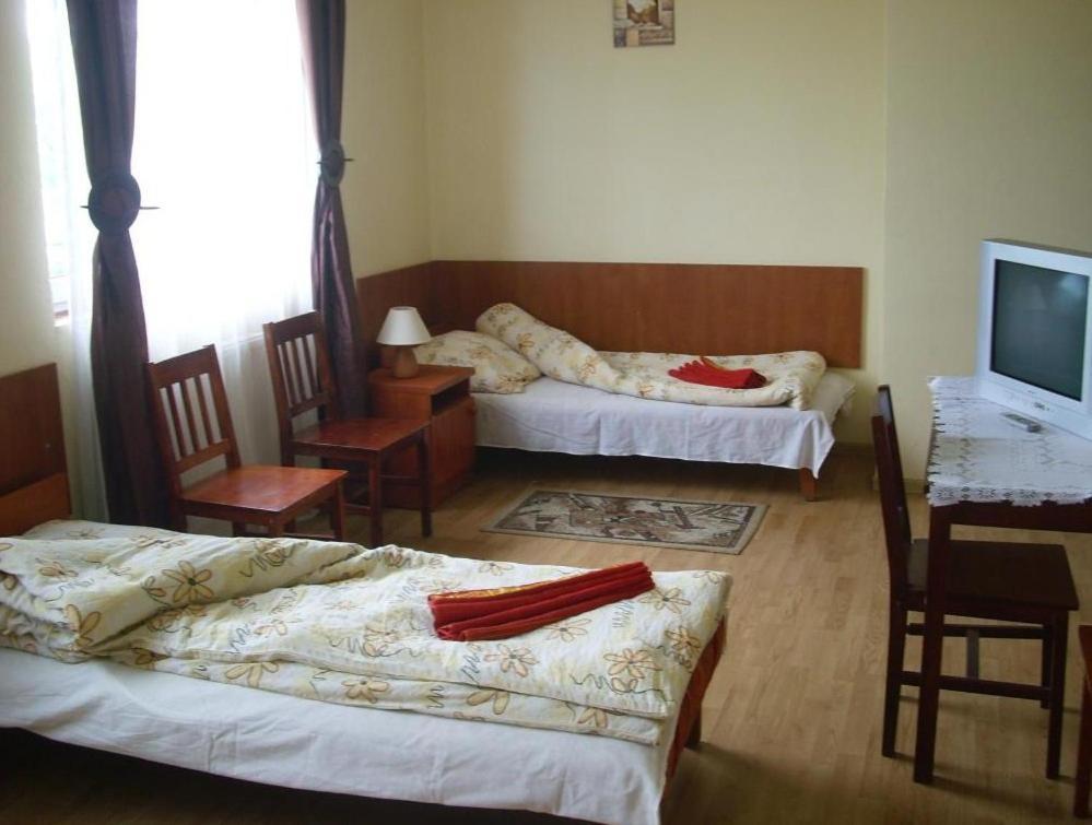 Zajazd Pulaskiego Konstancin-Jeziorna Habitación foto
